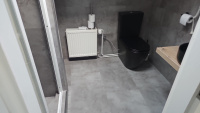   Obklad koupelny vinylem Bukoma Stone uClick XL Beton Kámen Šedohnědý 7